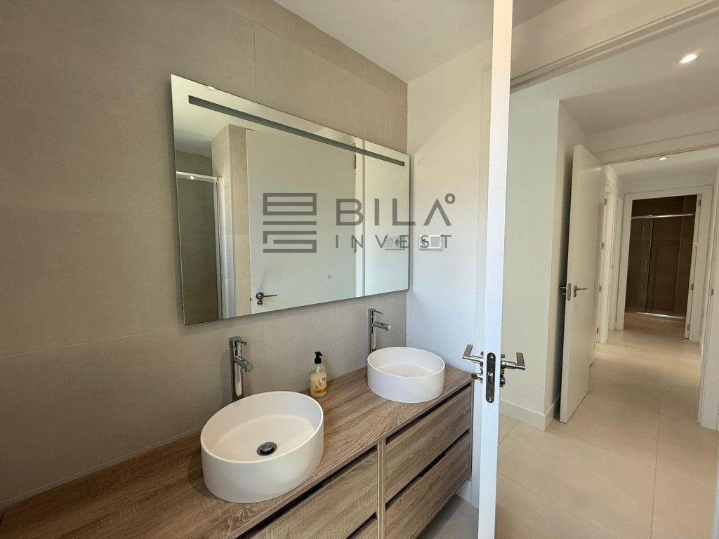 Flat for Sale in Fuengirola