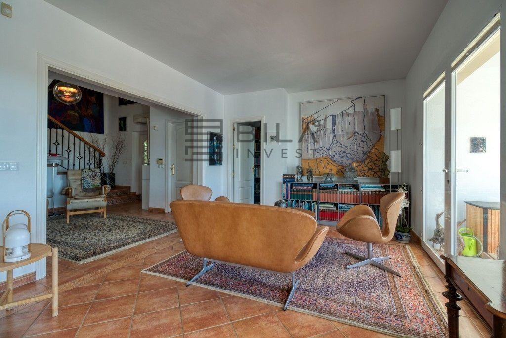Chalet for Sale in Mijas