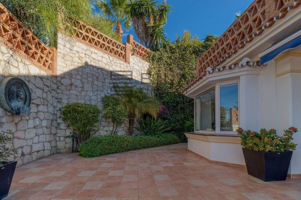 Chalet for Sale in Mijas