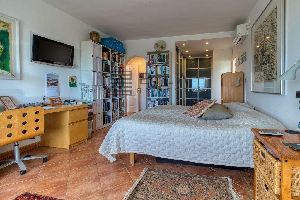 Chalet for Sale in Mijas