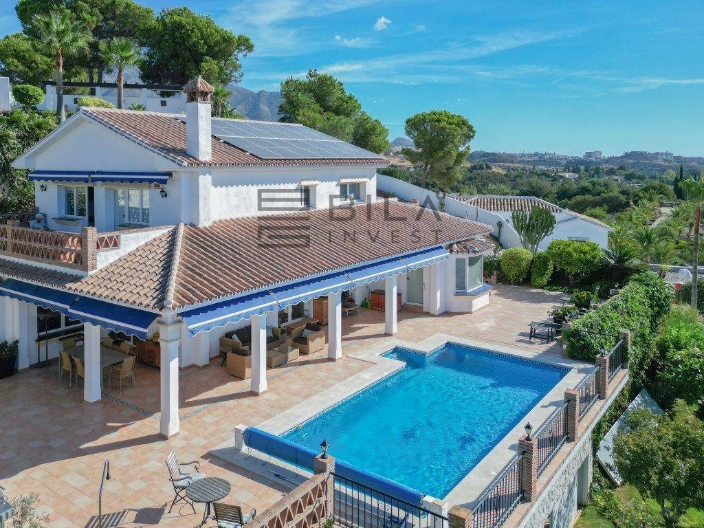 Chalet for Sale in Mijas