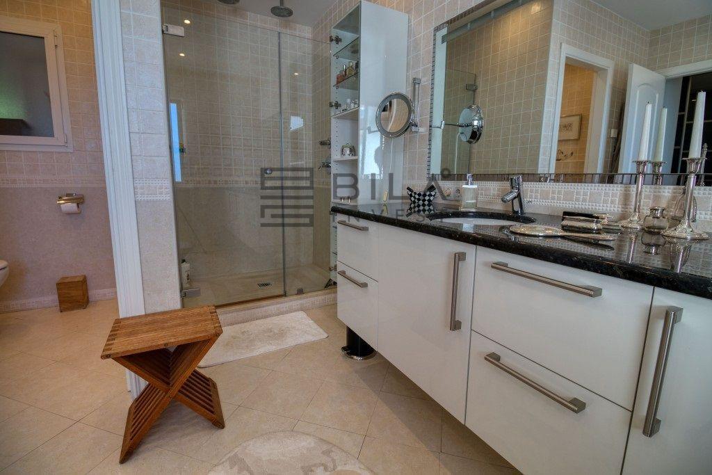 Chalet for Sale in Mijas