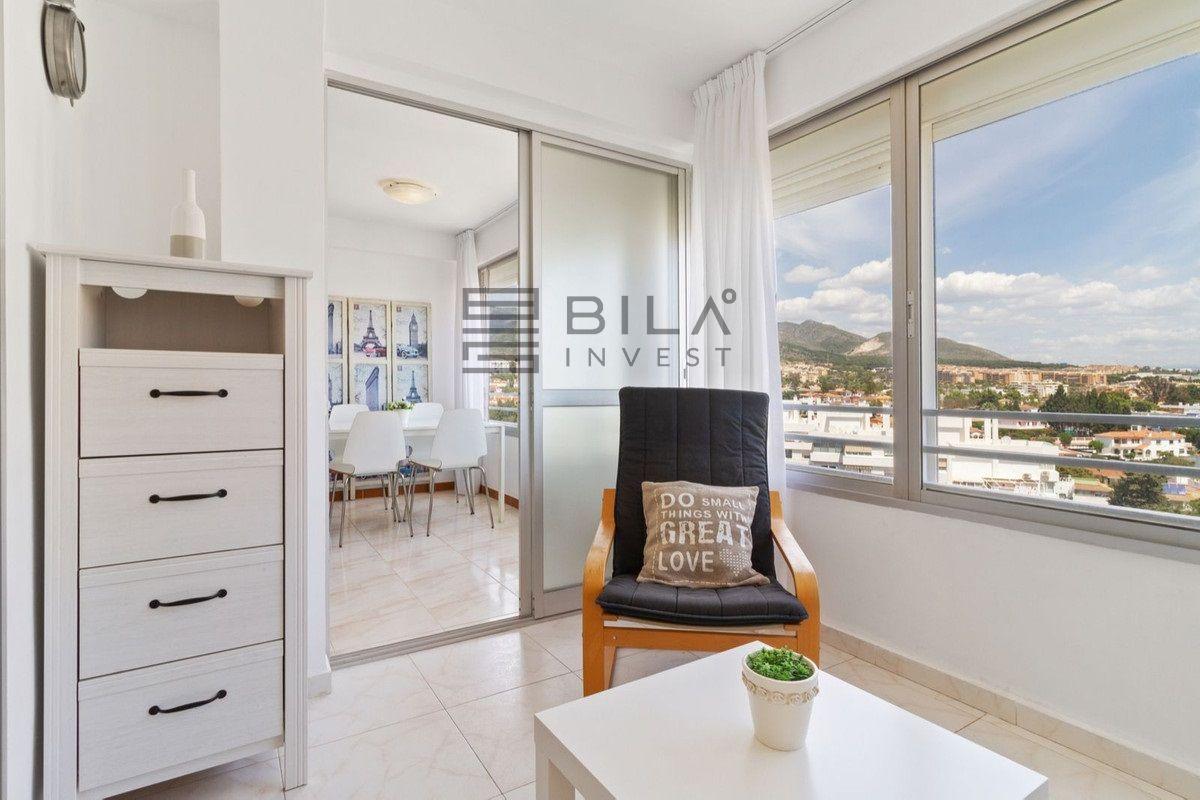 Flat for Sale in Benalmádena