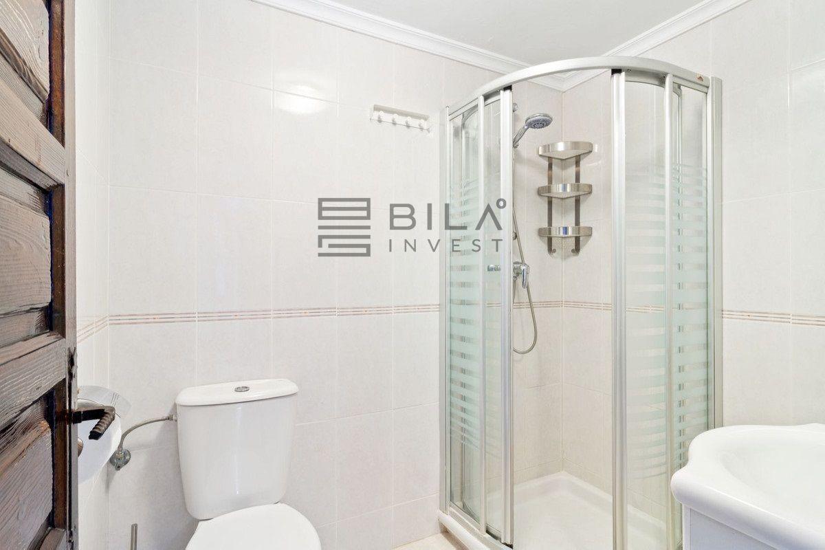 Flat for Sale in Benalmádena