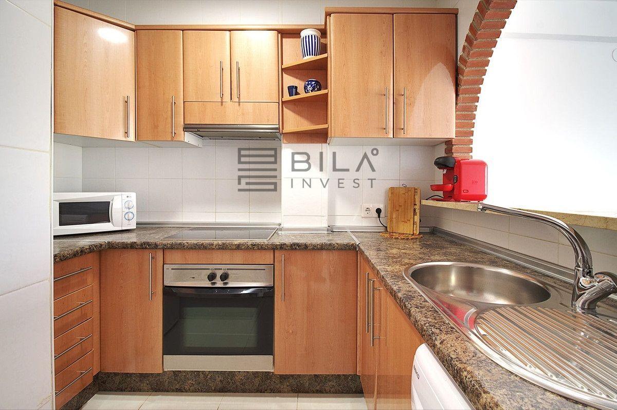 Flat for Sale in Benalmádena