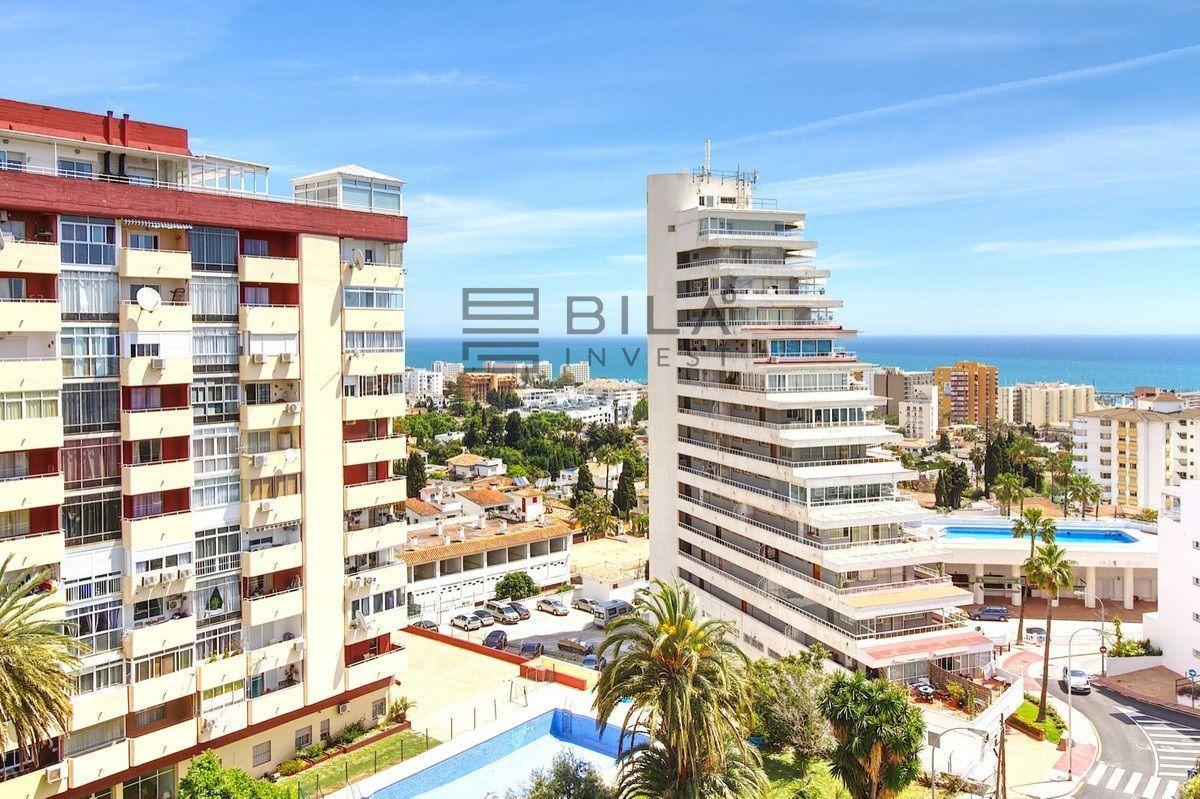 Flat for Sale in Benalmádena