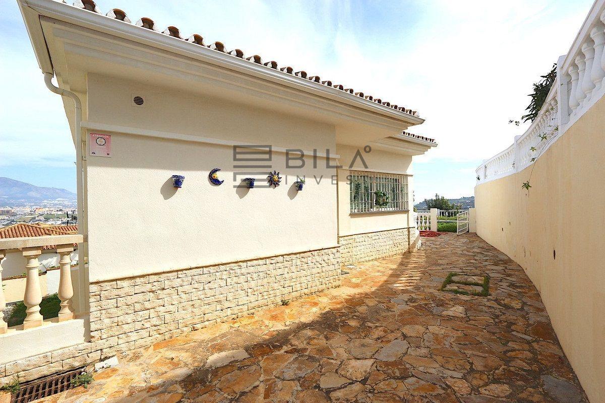 Chalet for Sale in Mijas