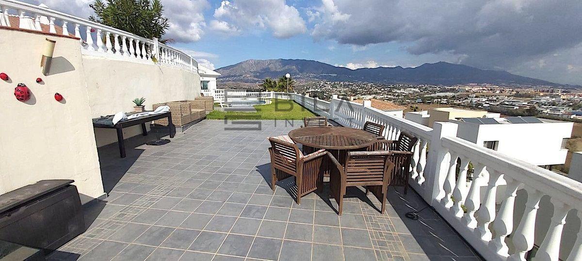 Chalet for Sale in Mijas