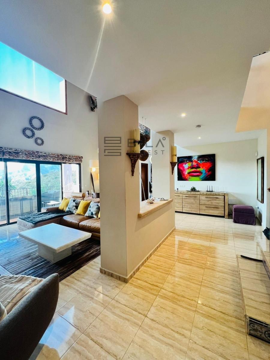 Chalet for Sale in Mijas