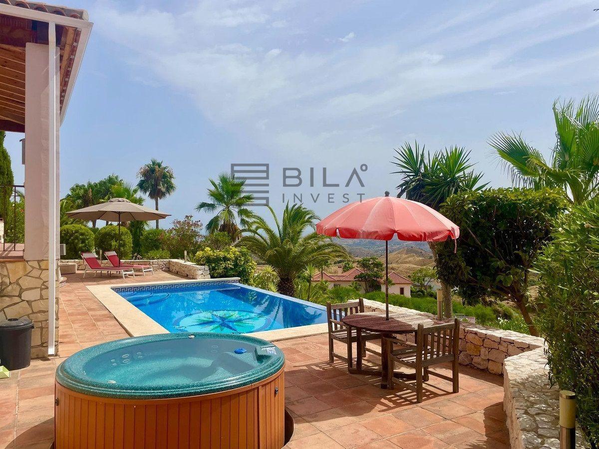 Chalet for Sale in Mijas