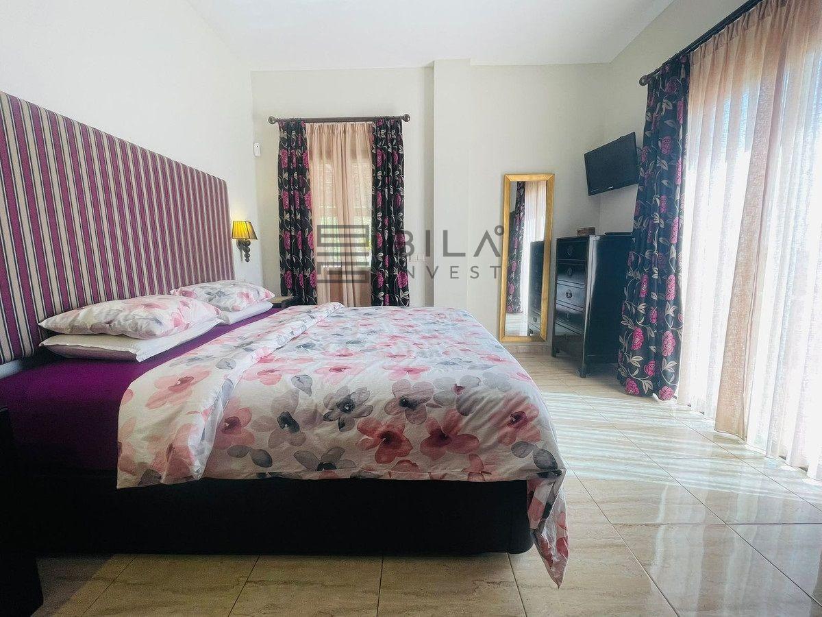 Chalet for Sale in Mijas
