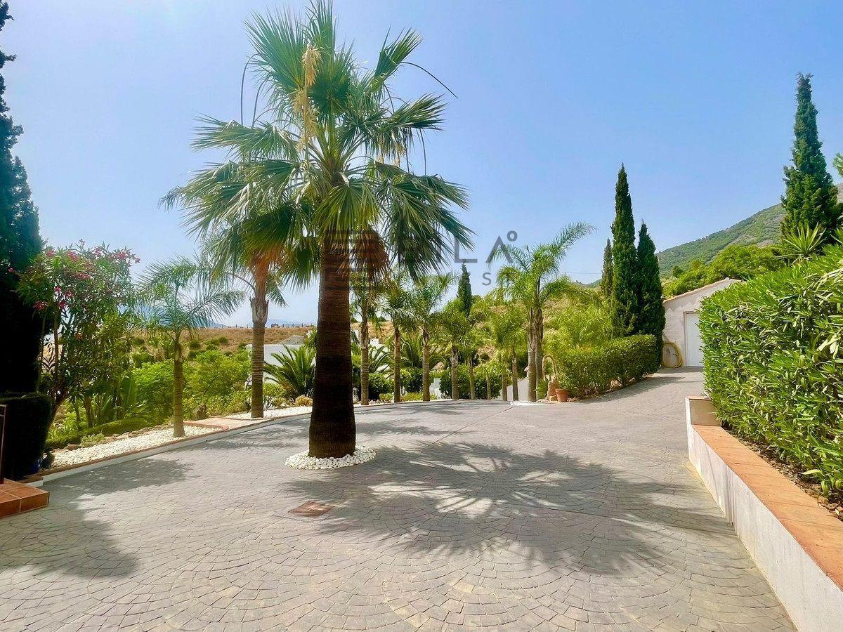 Chalet for Sale in Mijas