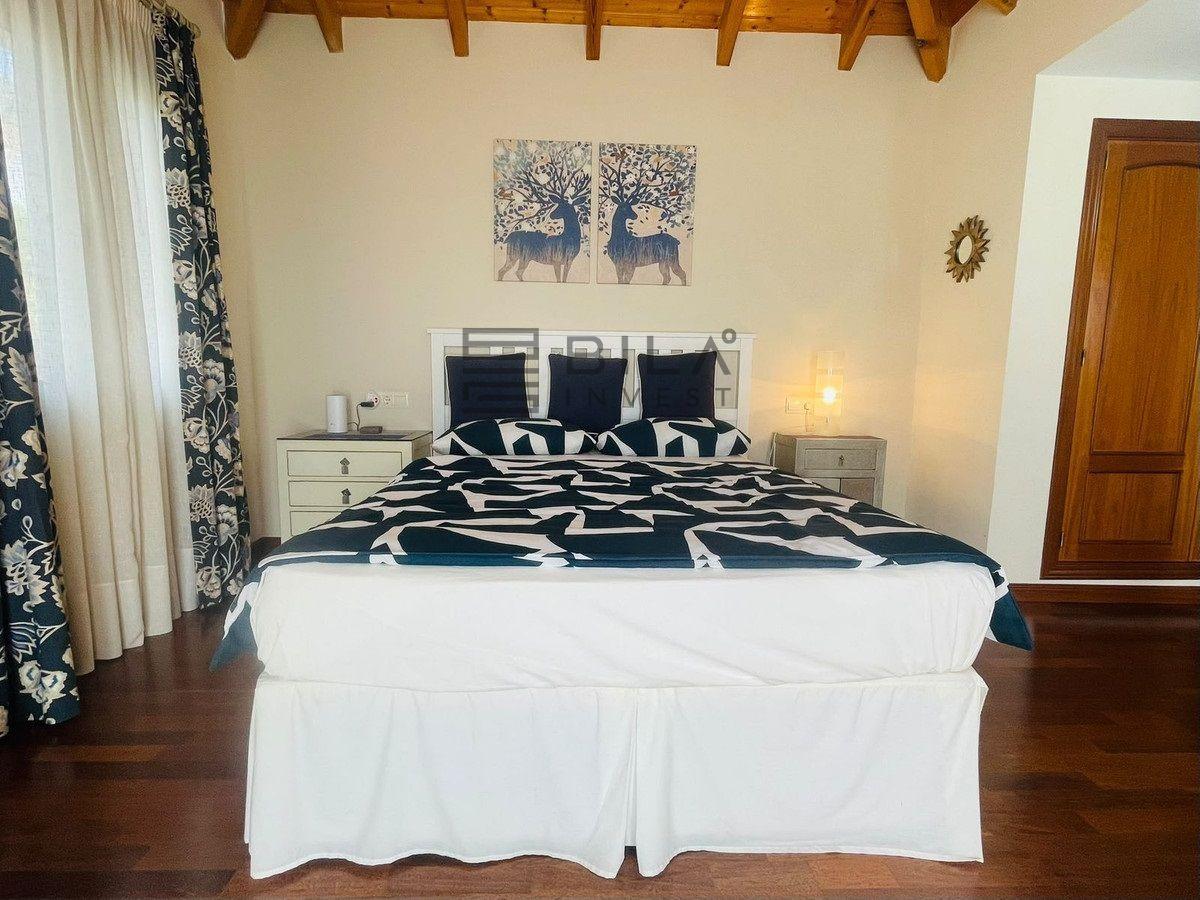 Chalet for Sale in Mijas