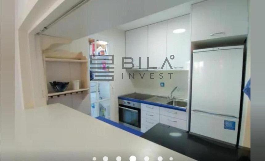 Flat for Sale in Benalmádena