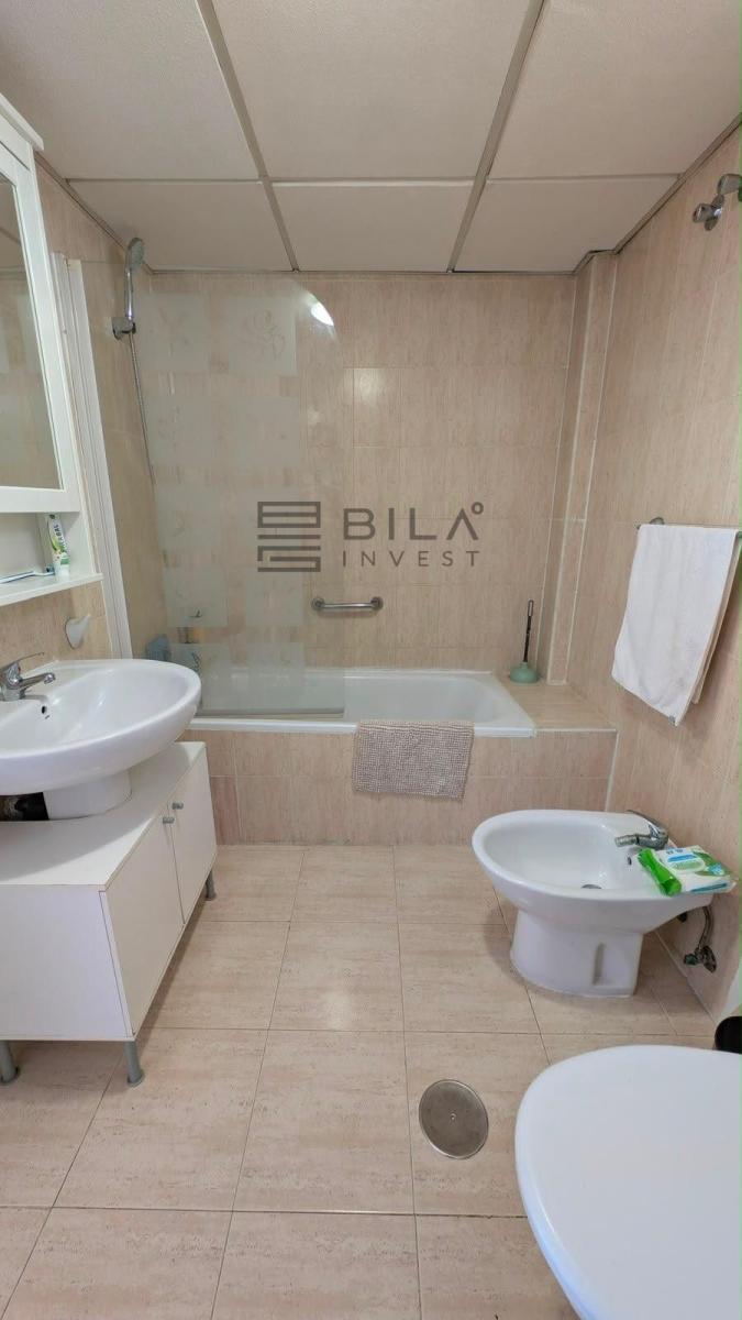 Flat for Sale in Benalmádena