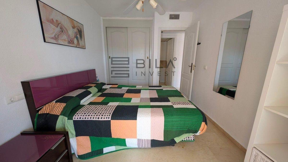 Flat for Sale in Benalmádena