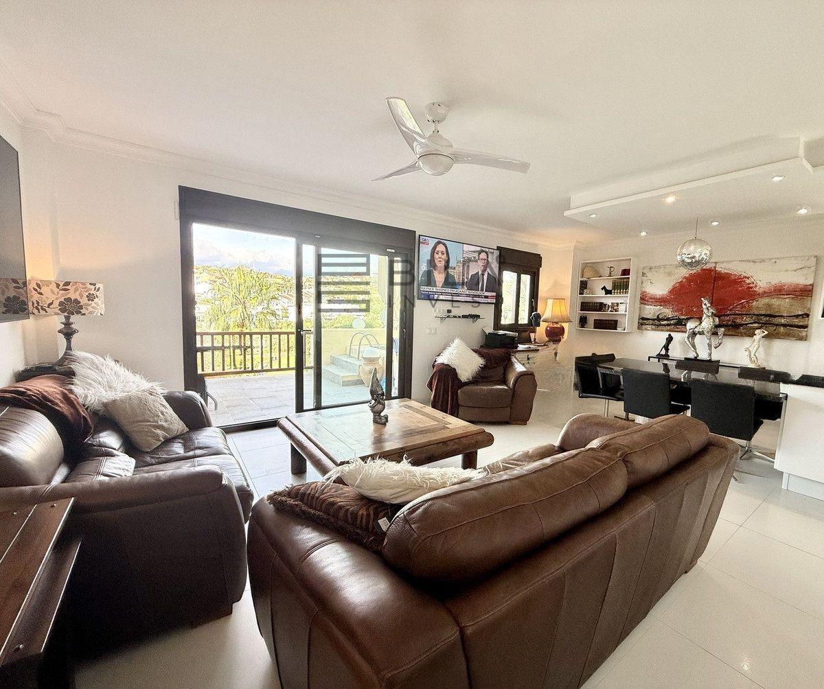 Chalet for Sale in Mijas