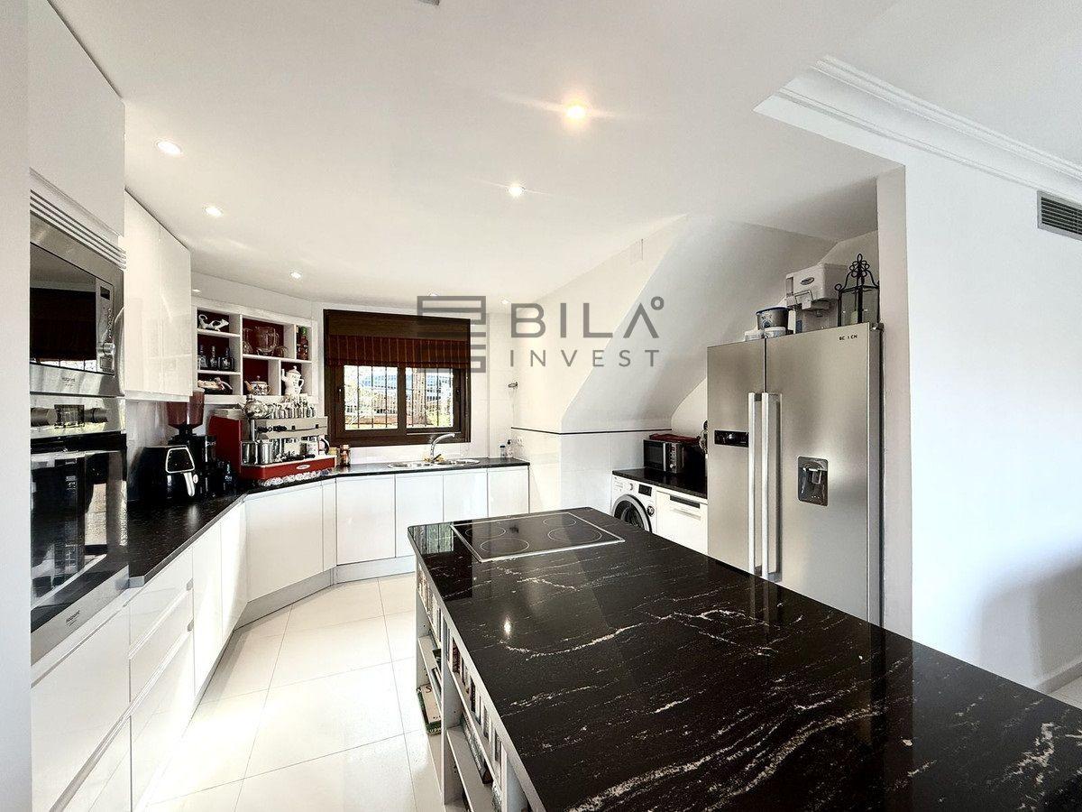 Chalet for Sale in Mijas