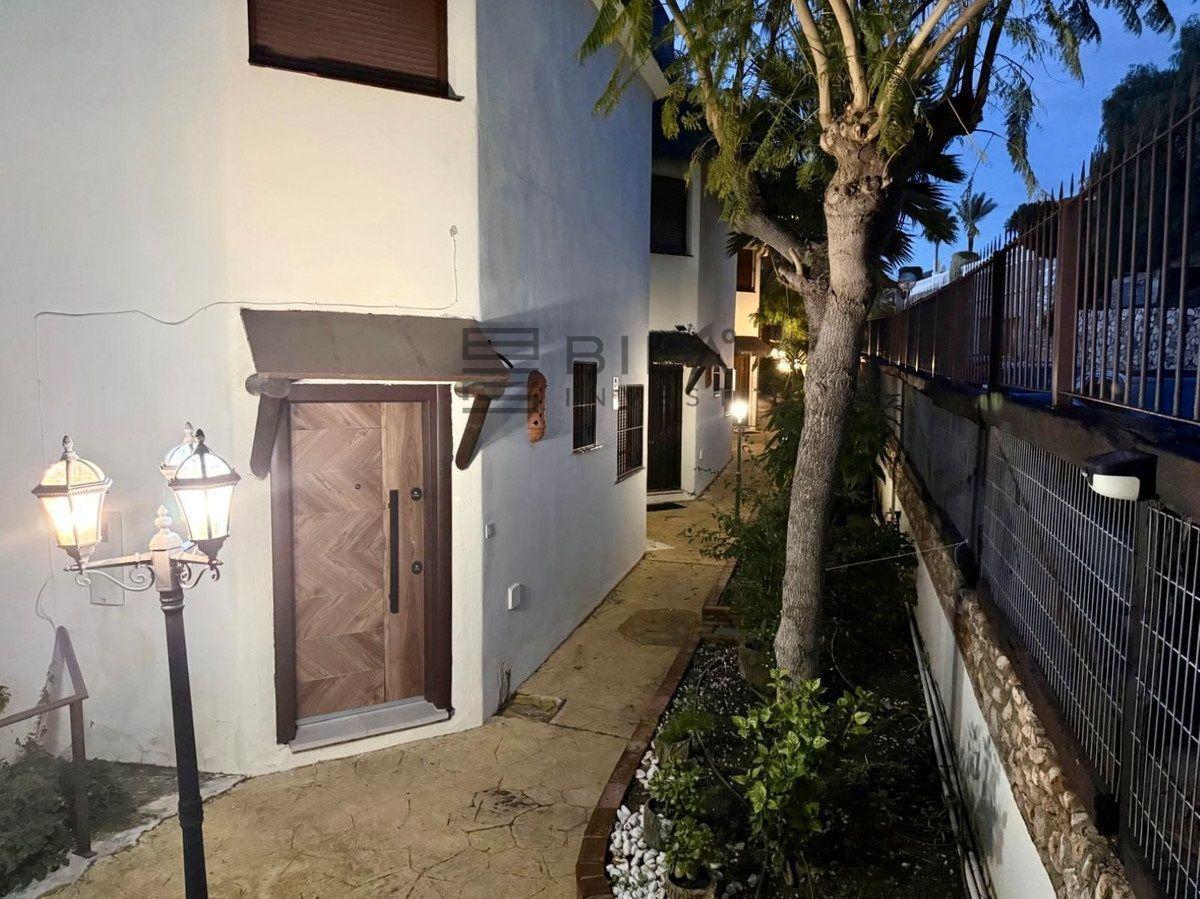 Chalet for Sale in Mijas