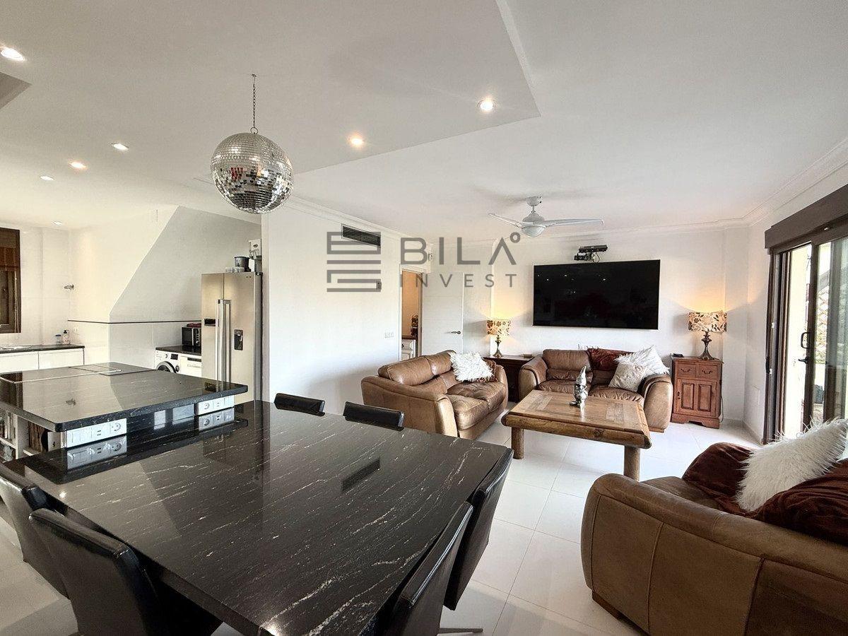 Chalet for Sale in Mijas