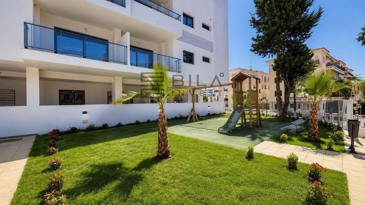 Flat for Sale in Benalmádena