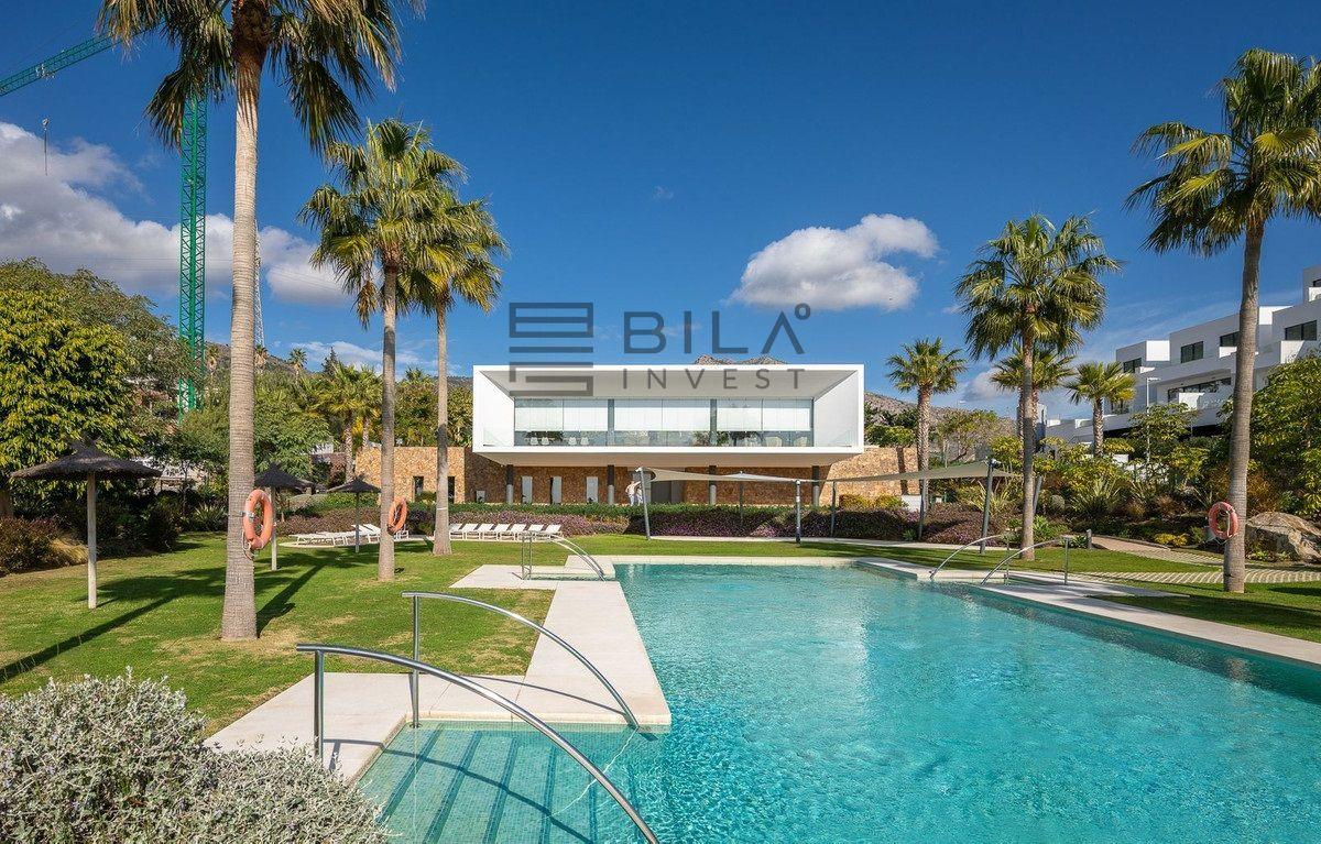 Chalet for Sale in Benalmádena
