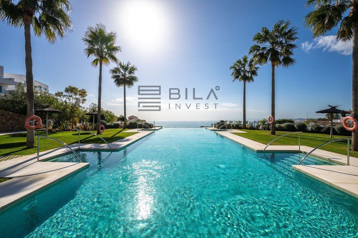 Chalet for Sale in Benalmádena