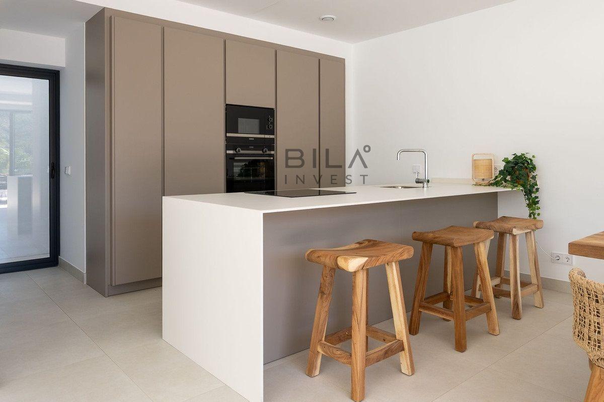 Chalet for Sale in Benalmádena
