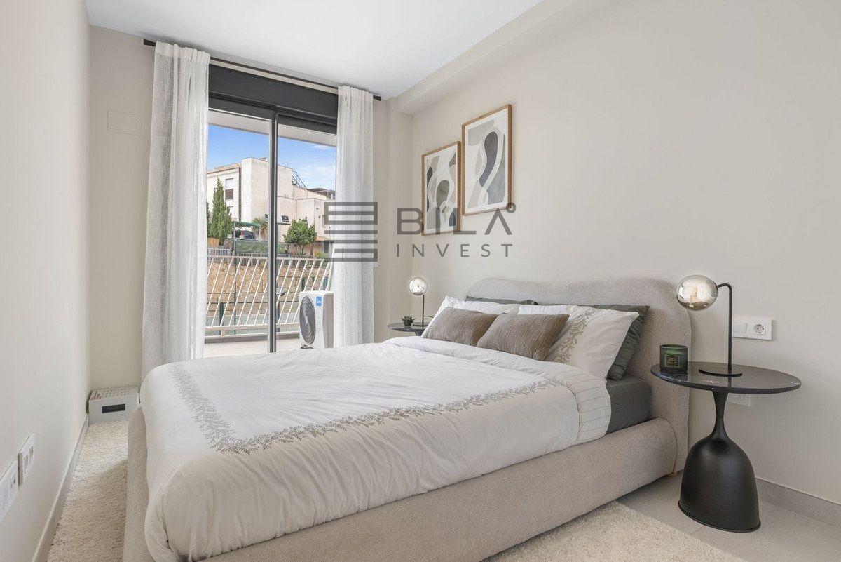 Flat for Sale in Mijas