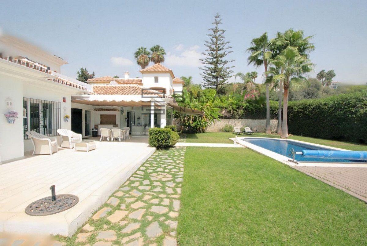 Chalet for Sale in Mijas