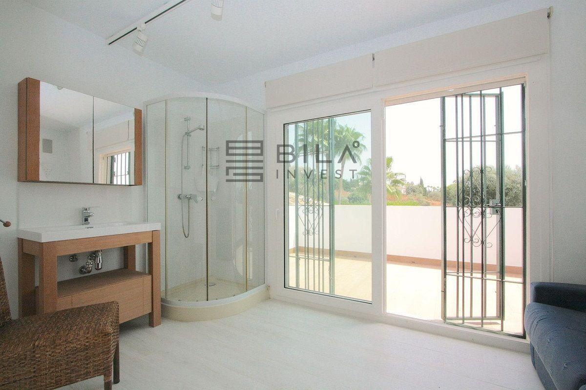 Chalet for Sale in Mijas