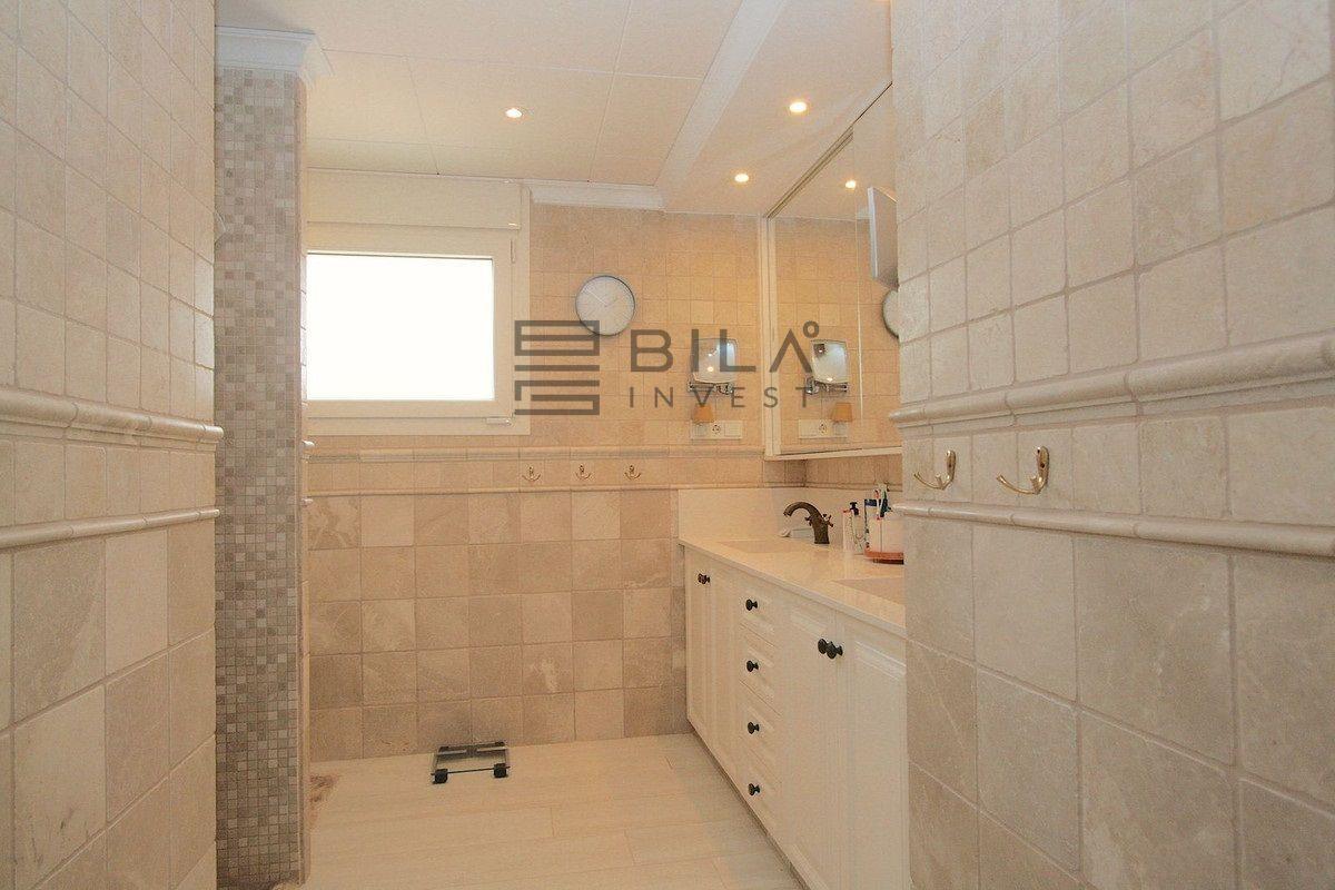 Chalet for Sale in Mijas