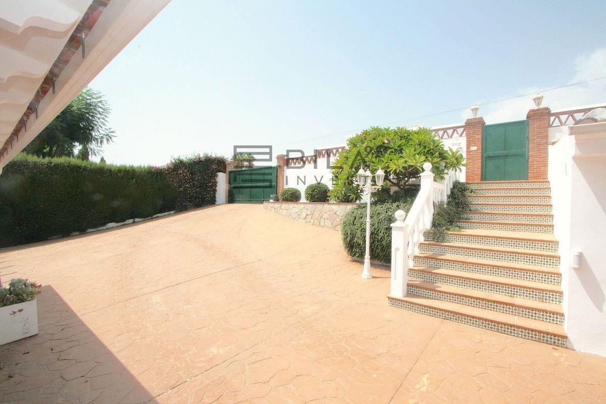 Chalet for Sale in Mijas