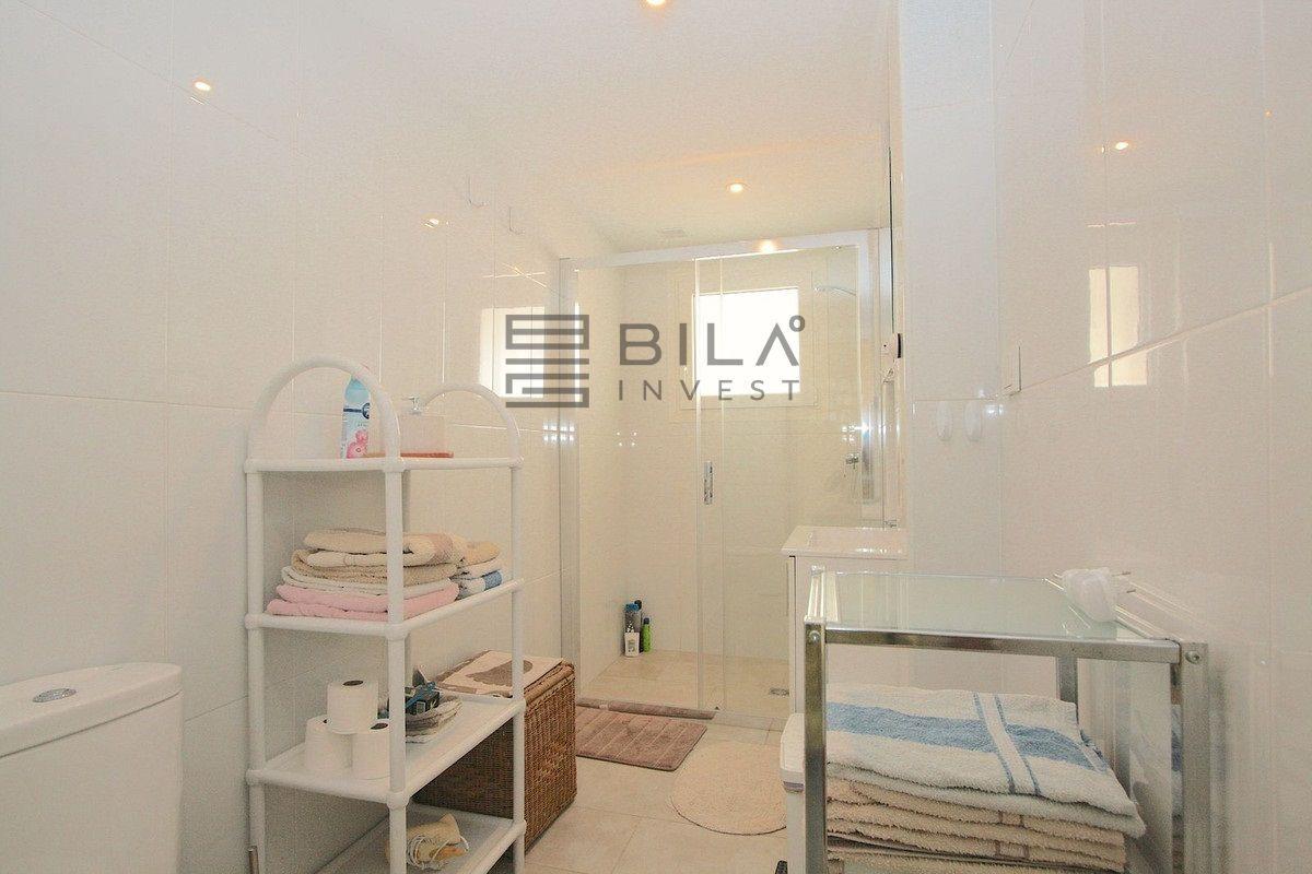 Chalet for Sale in Mijas