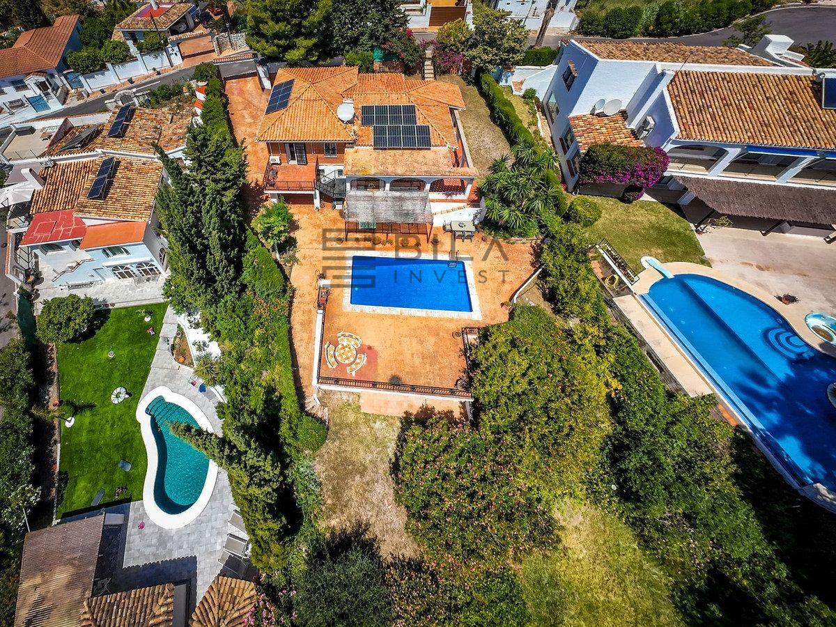 Chalet for Sale in Mijas