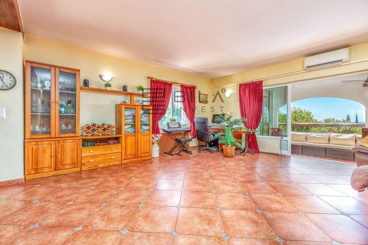 Chalet for Sale in Mijas