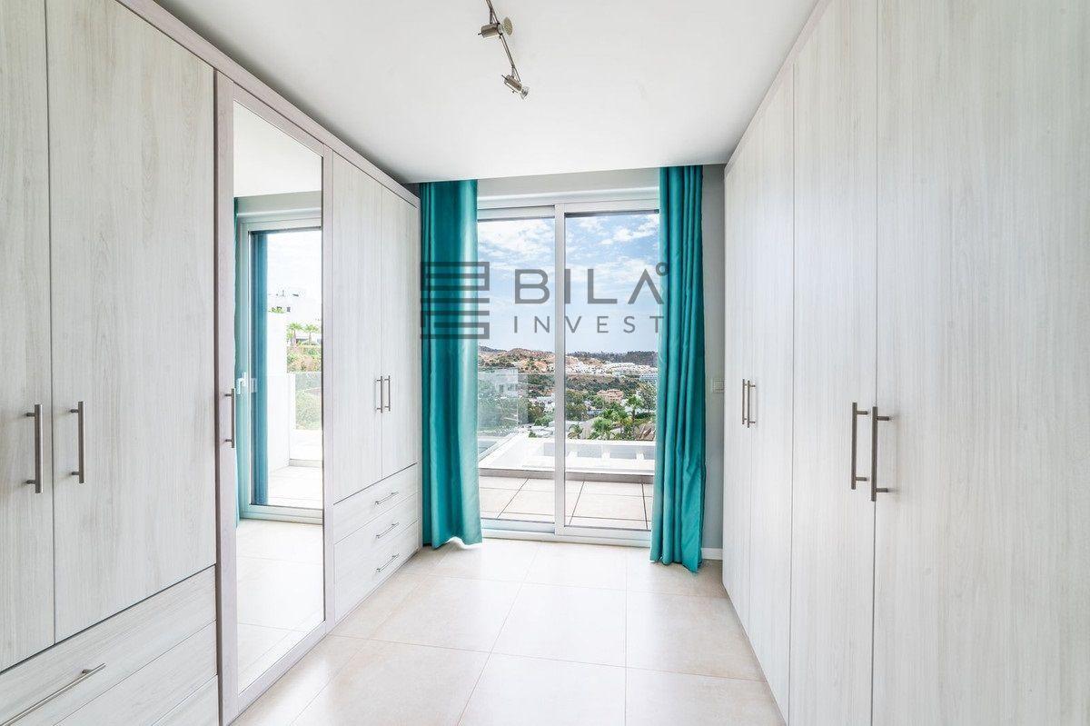 Flat for Sale in Mijas