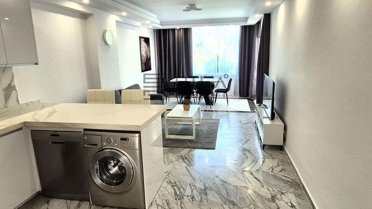 Flat for Sale in Marbella