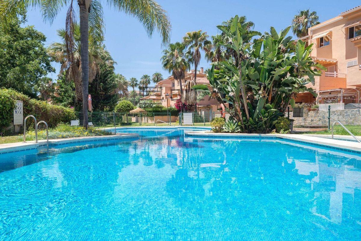 Flat for Sale in Marbella