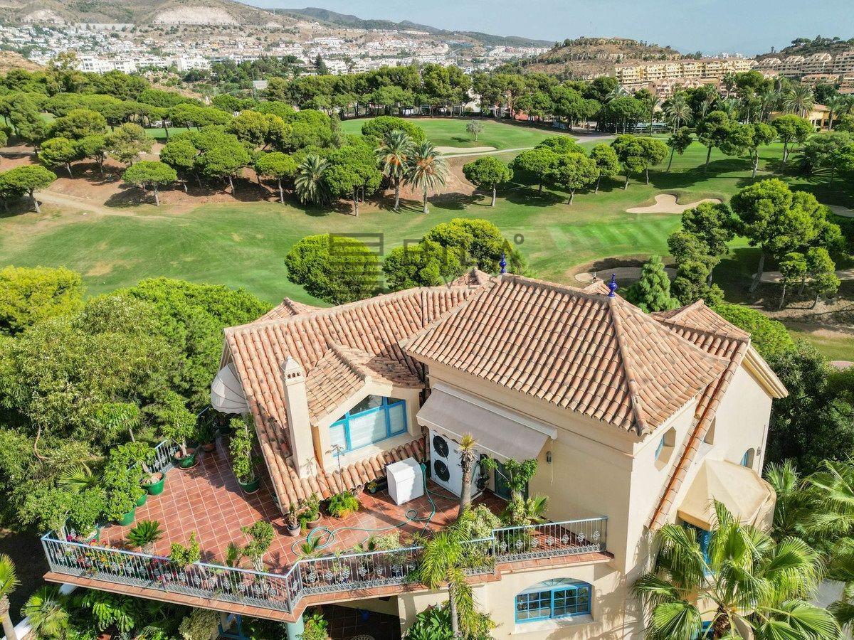 Penthouse for Sale in Benalmádena