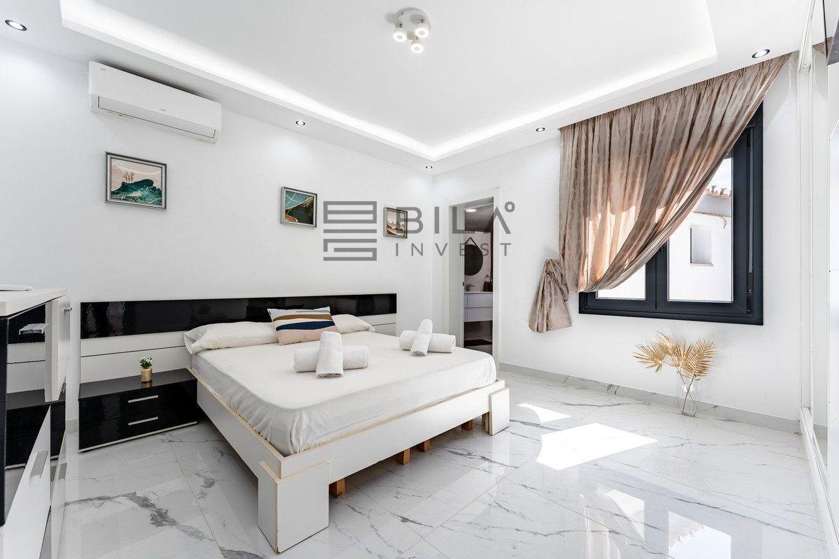 Chalet for Sale in Mijas