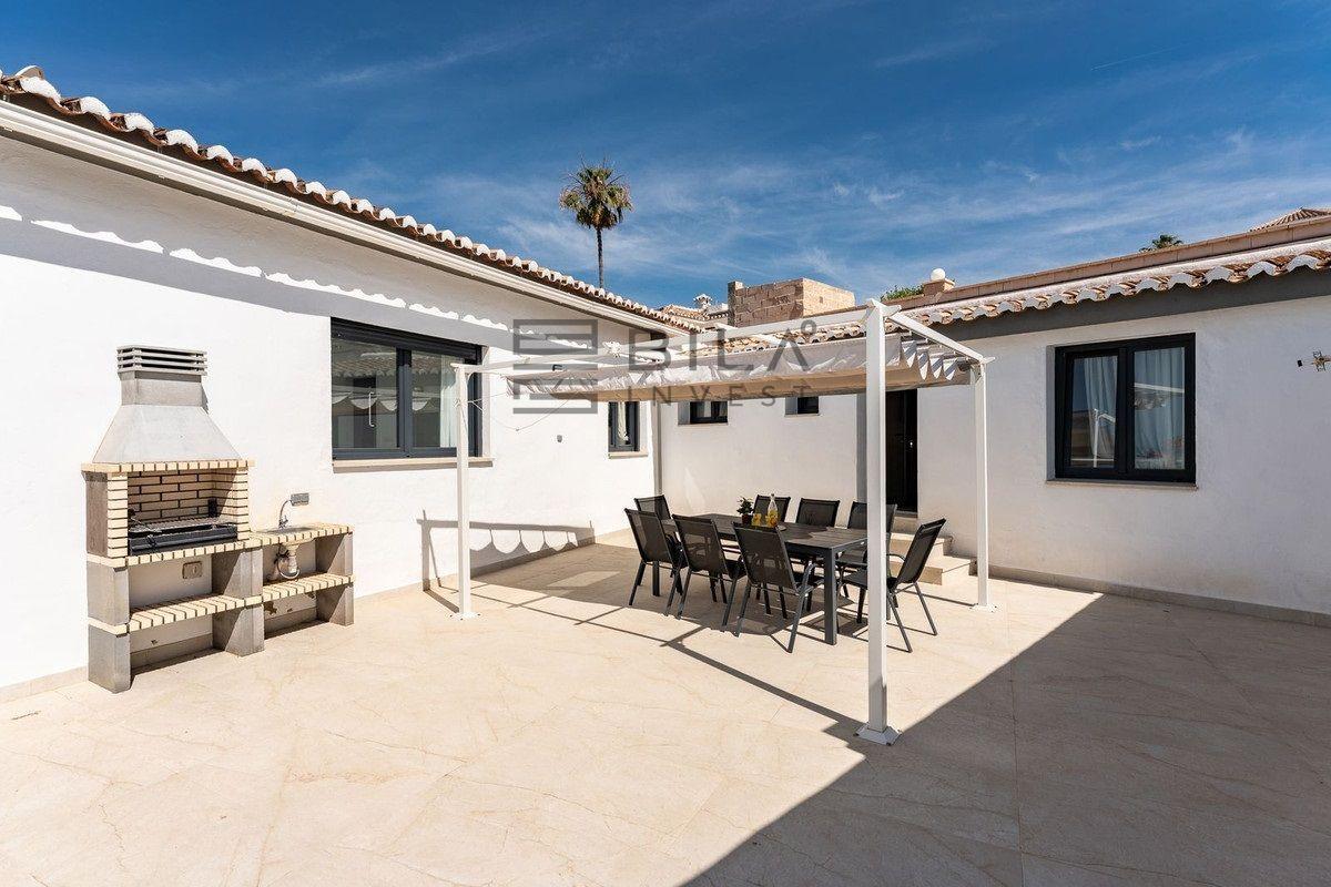 Chalet for Sale in Mijas