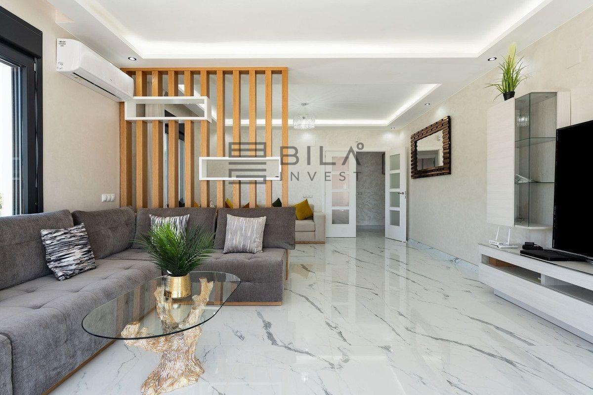 Chalet for Sale in Mijas