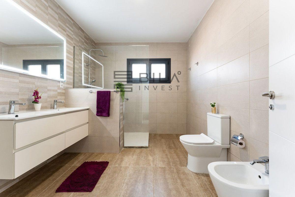 Chalet for Sale in Mijas