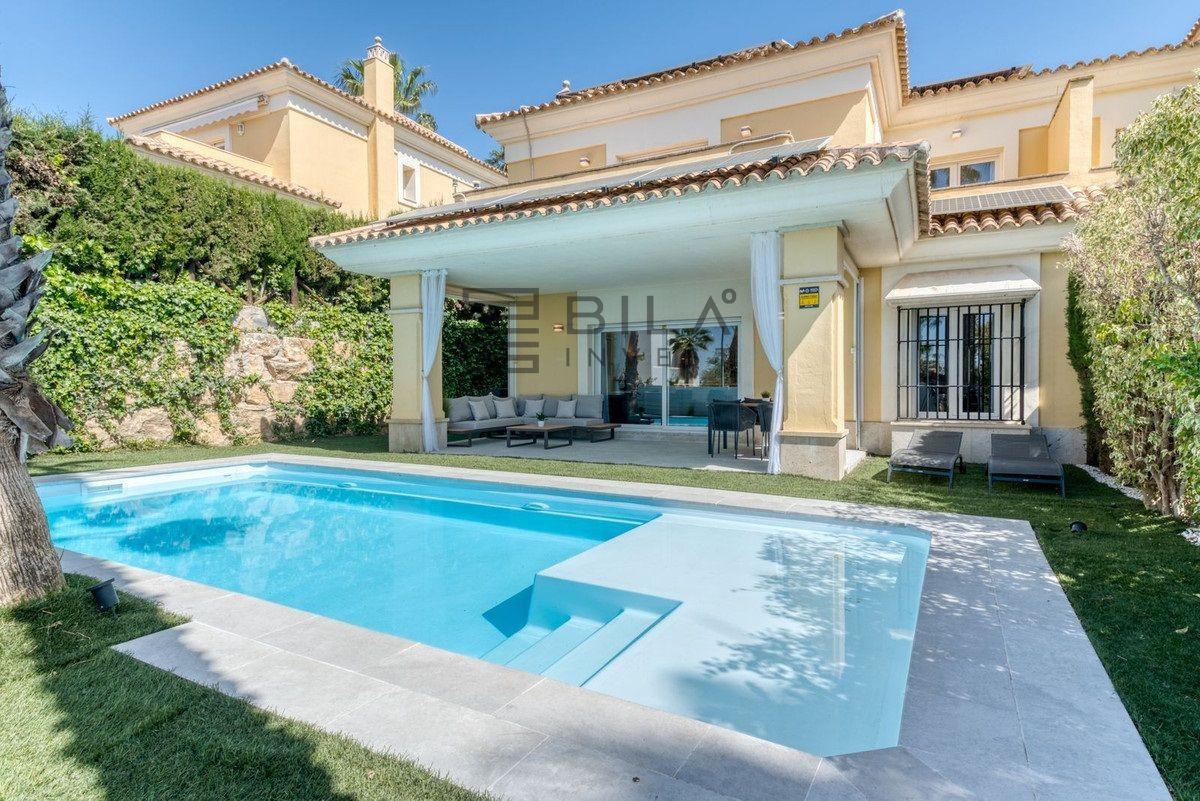 Pareado en Venta en Marbella