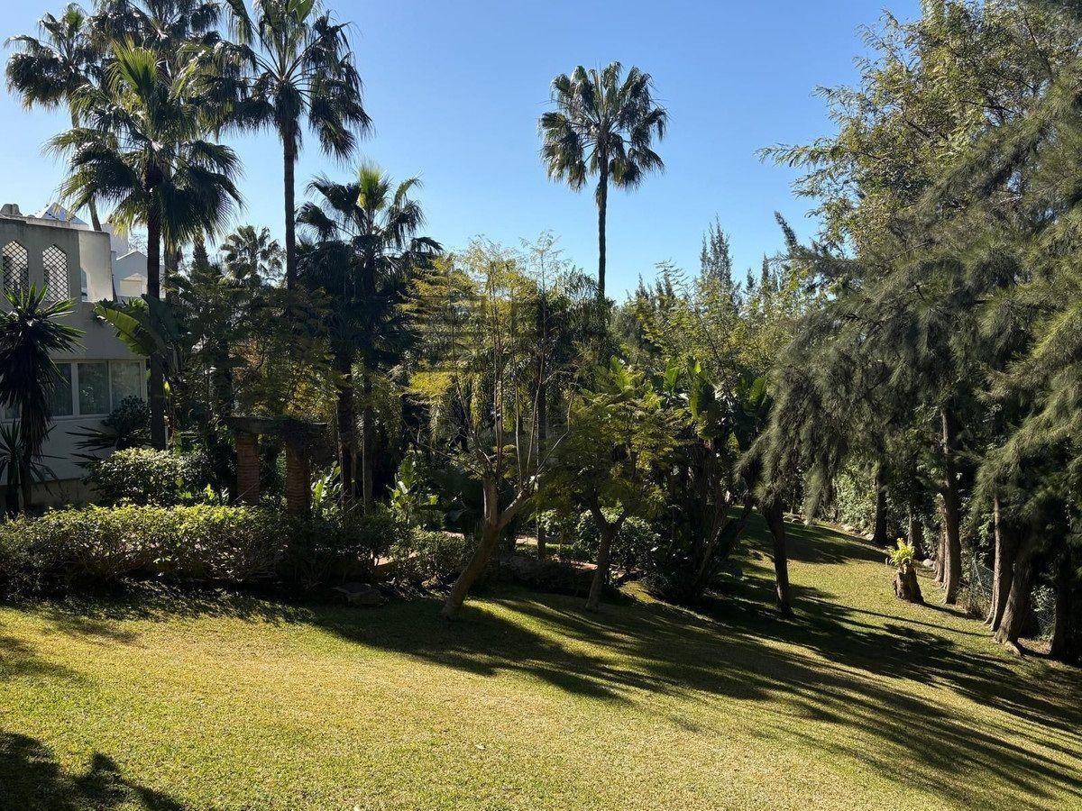 Flat for Sale in Marbella