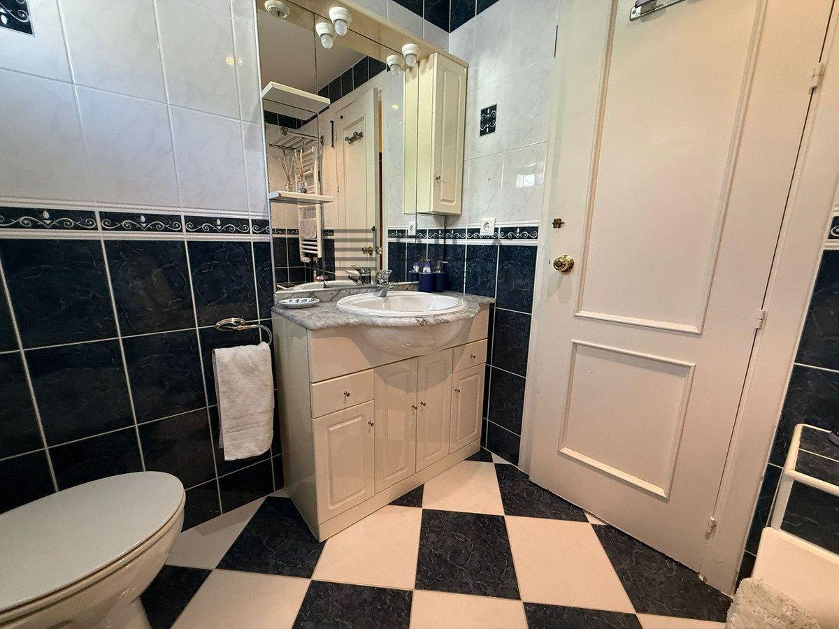 Flat for Sale in Marbella