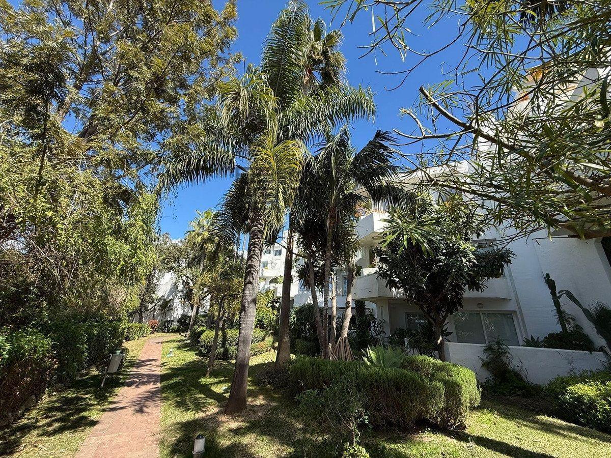 Flat for Sale in Marbella