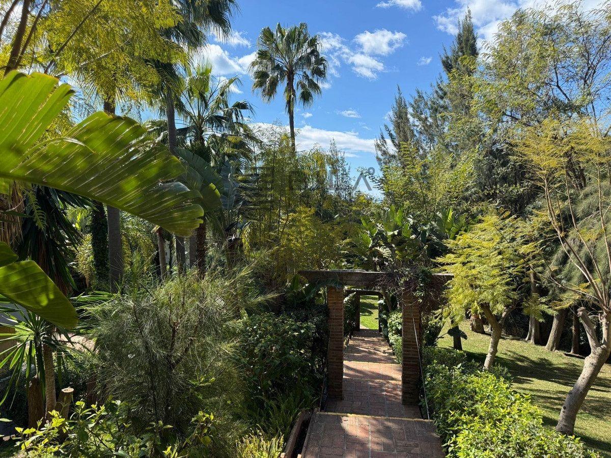 Flat for Sale in Marbella