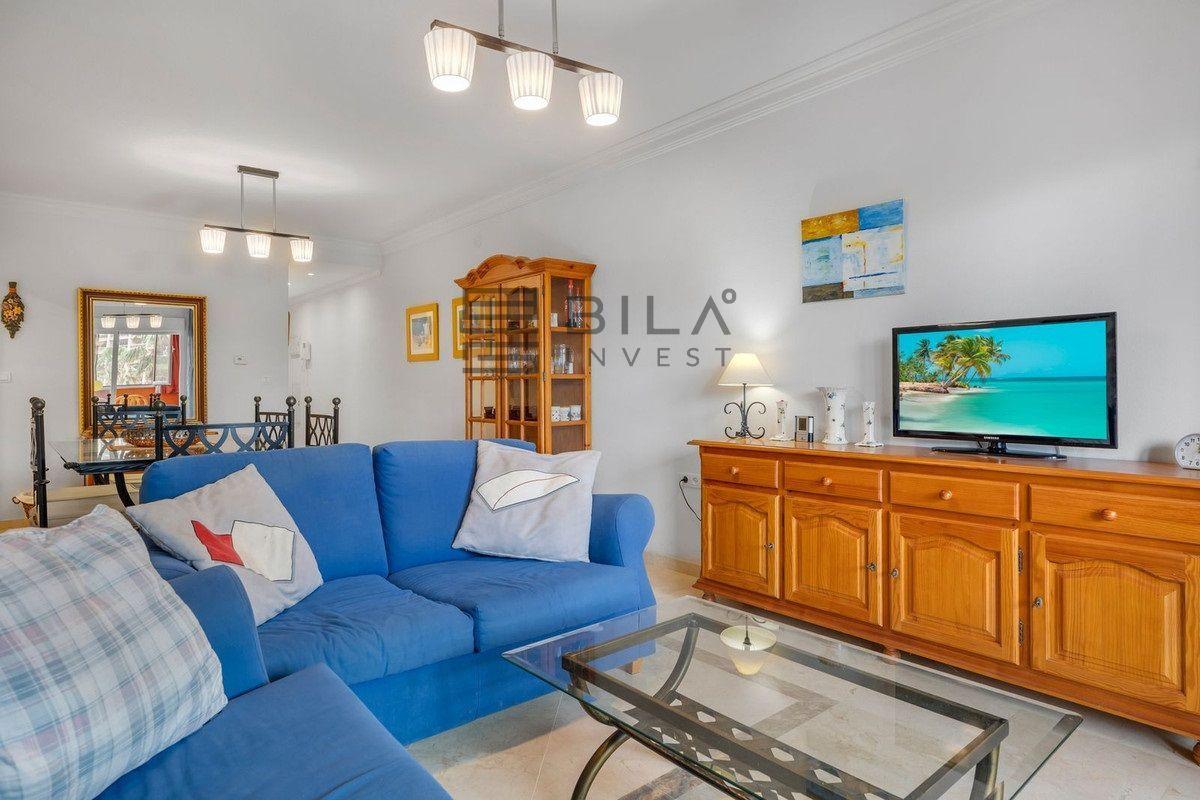 Flat for Sale in Benalmádena